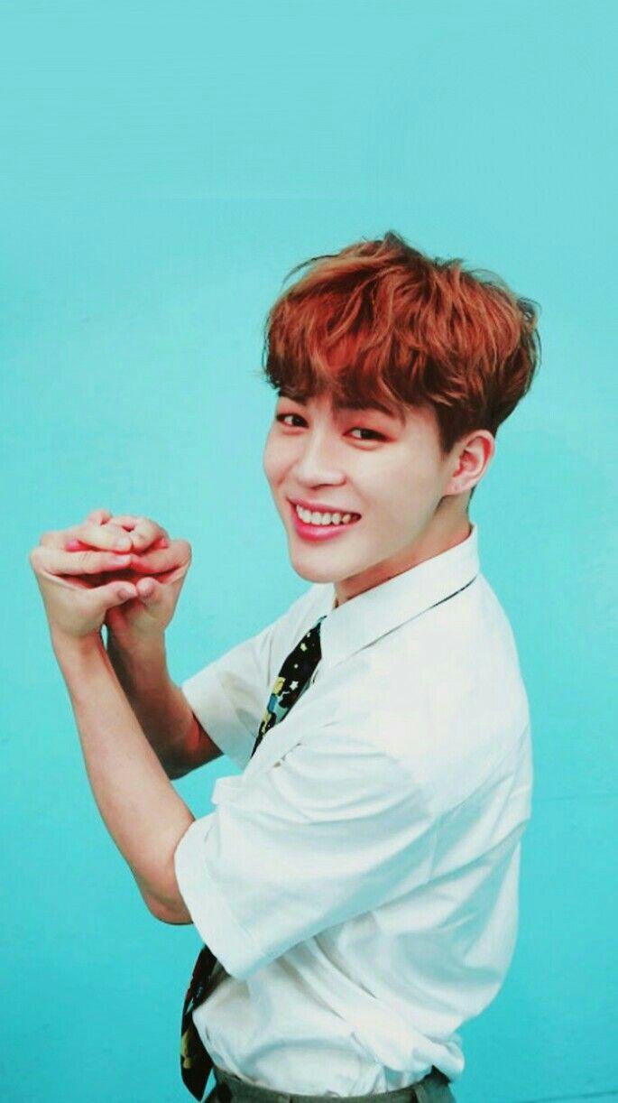 685x1222 PARK JIMIN wallpaper uploaded