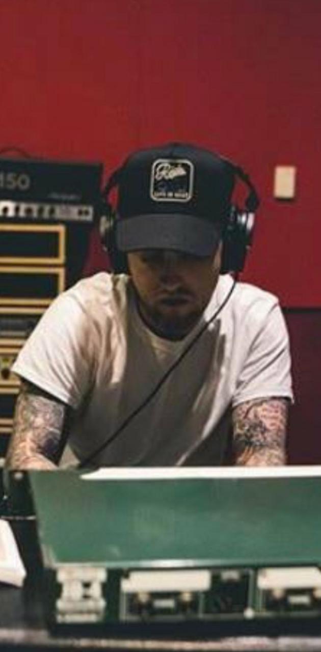 630x1280 Mac Miller wallpaper