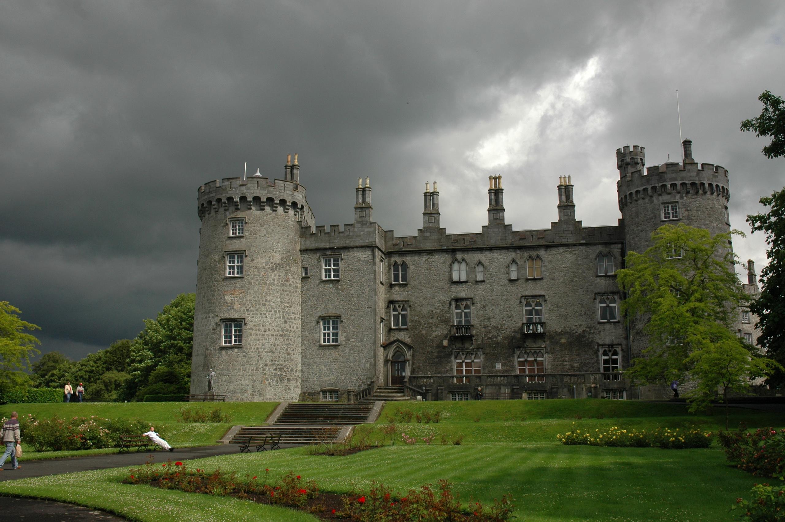 2560x1702 Castles Wallpaper 6 X 1702
