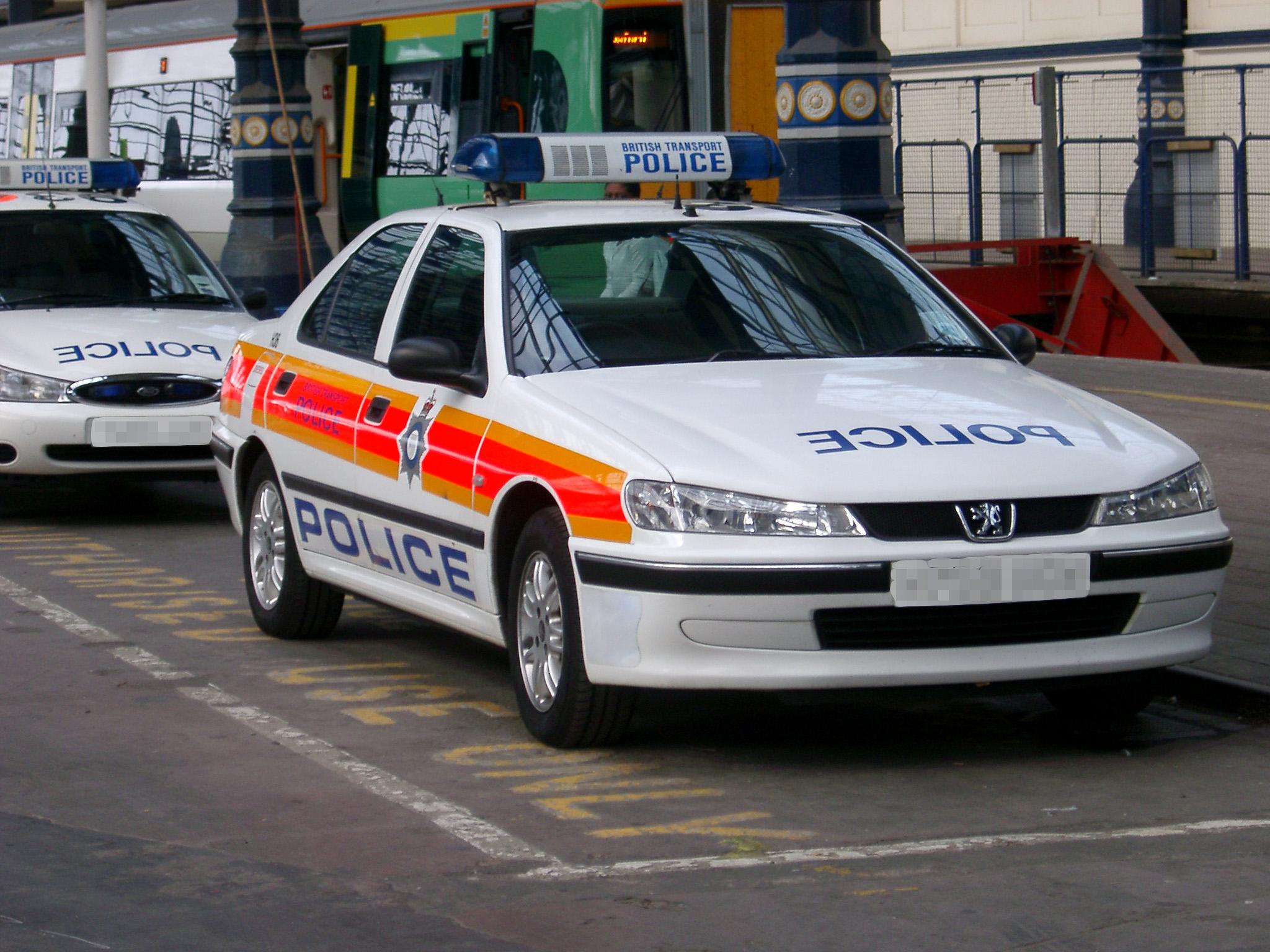 2048x1536 Police Wallpaper:2048x1536