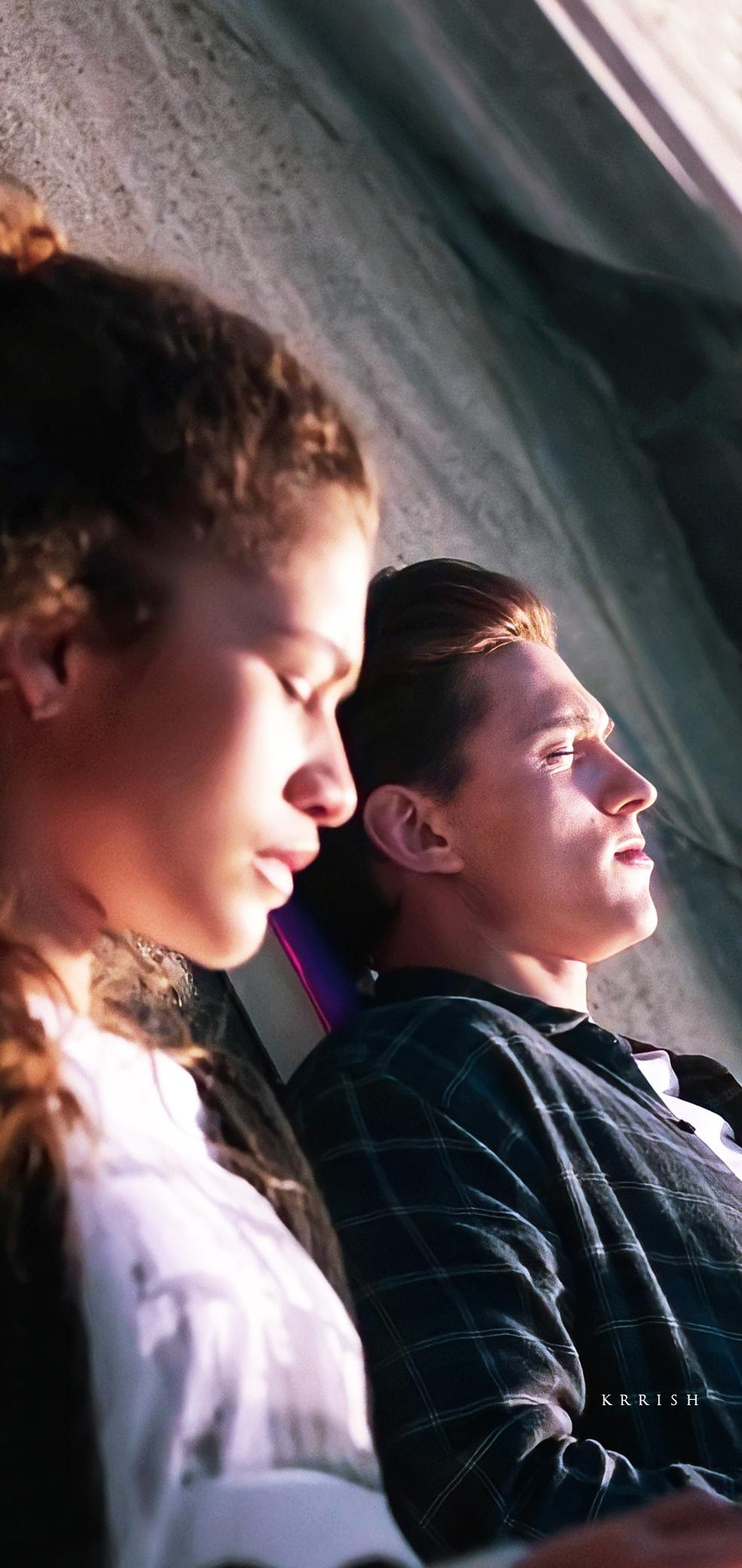 985x2080 Kʀʀɪsʜ ツ × MJ ! ❤️ Vertical wallpaper! #SpiderManNoWayHome #Spiderman #TomHolland #Zendaya