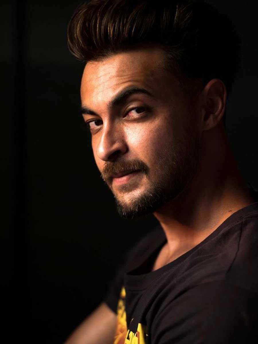 900x1200 Aayush Sharma says he was scared to punch Salman Khan in Antim