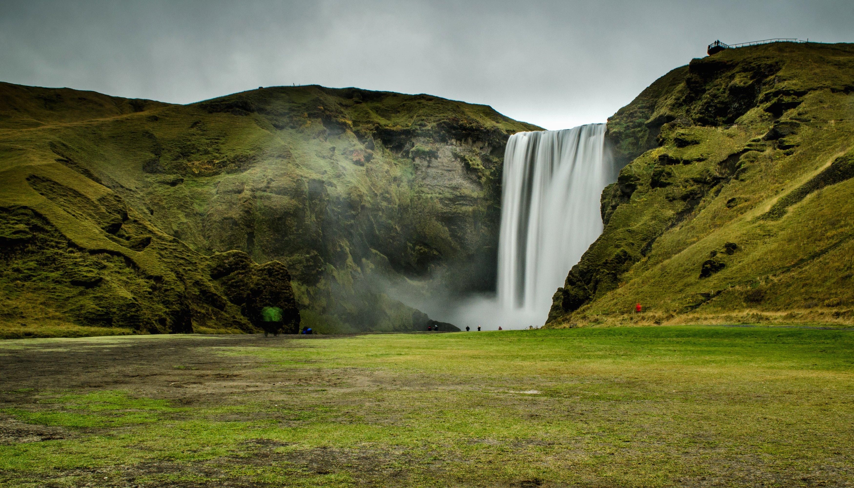 3500x2000 Iceland Waterfalls Moss Skogafoss Nature wallpaperx2000