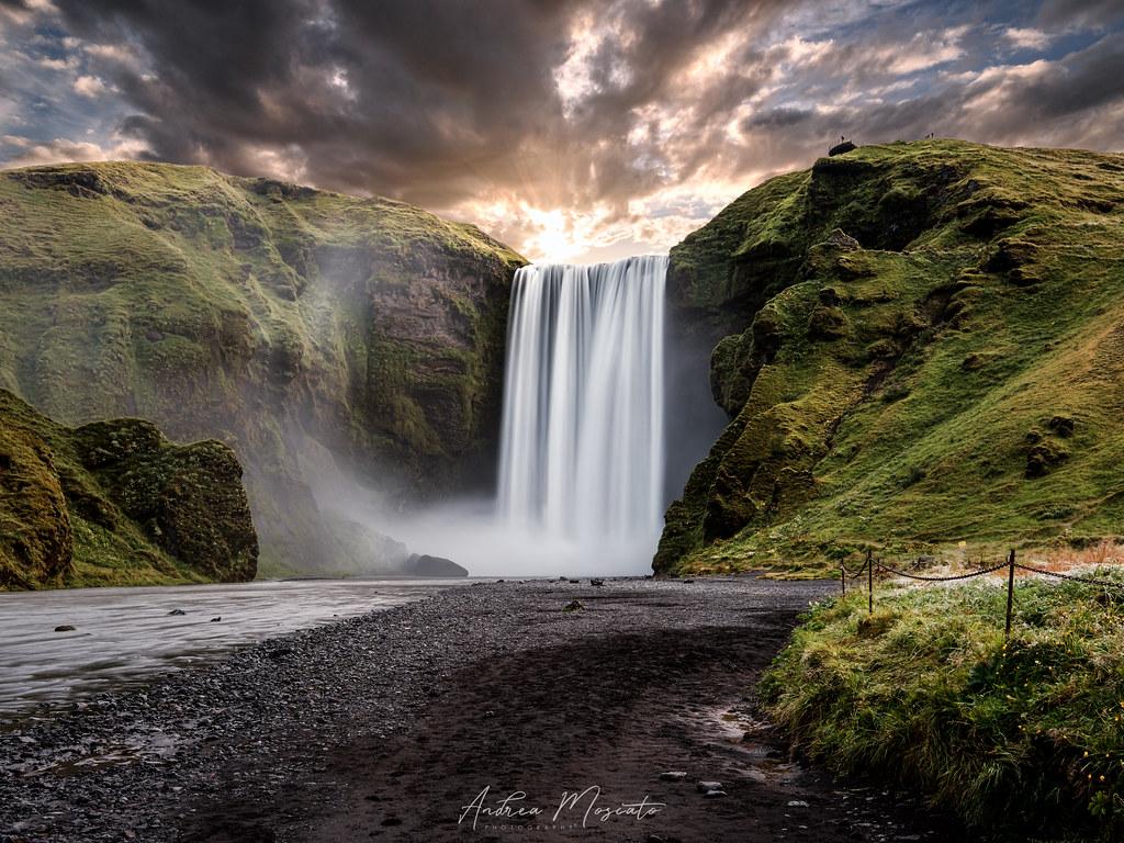 1024x768 Skógafoss Waterfall (Iceland). Explore 26 September 2020