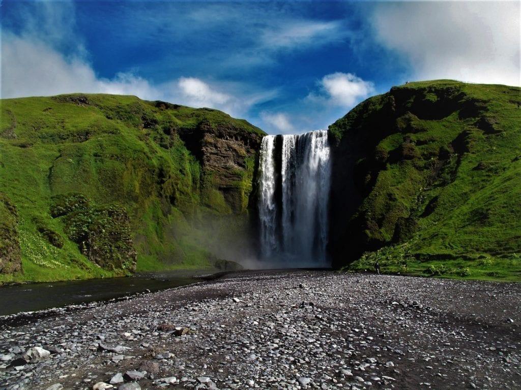 1024x768 Skogafoss Waterfall