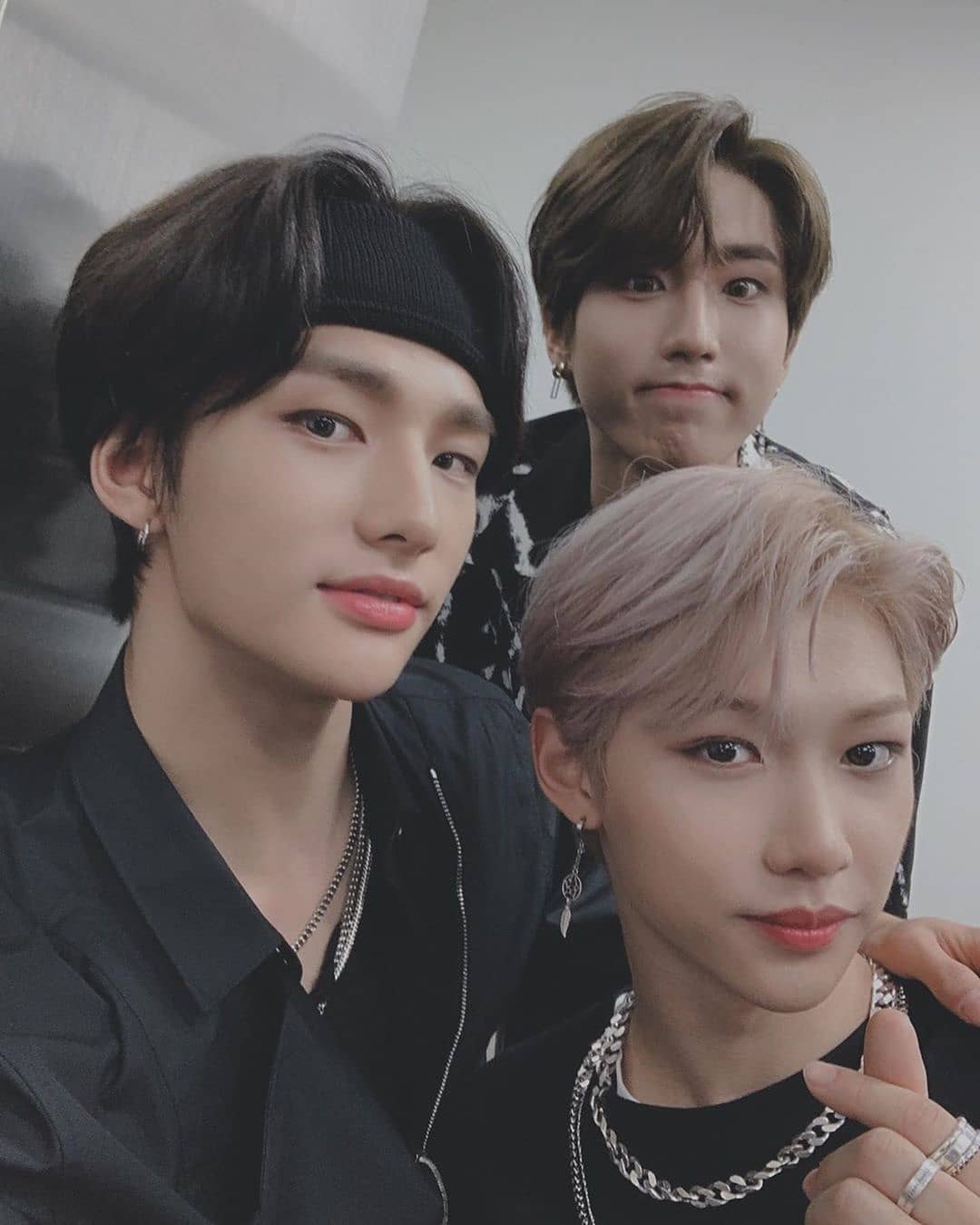 1080x1350 Hyunlix and Han
