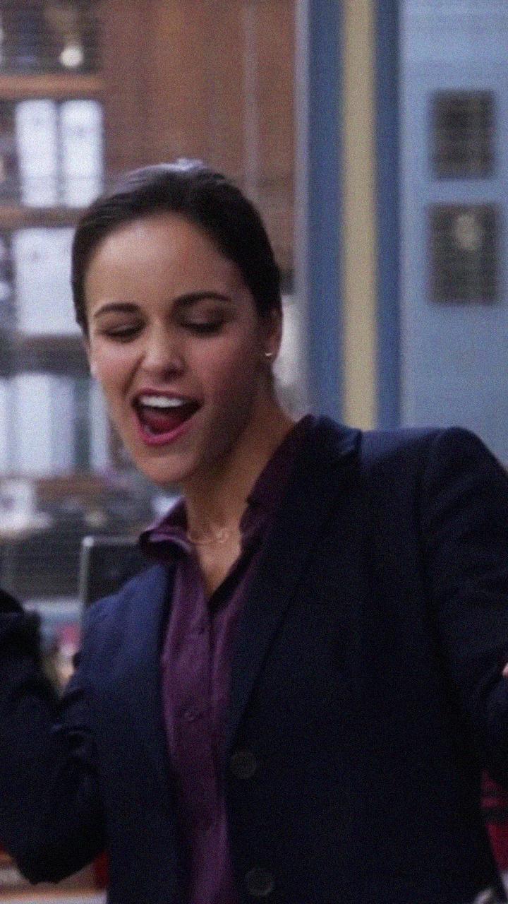 720x1280 Amy Santiago Wallpaper