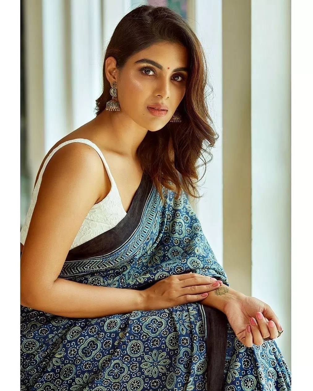 1012x1265 Samyuktha Menon Photo [HD]: Latest Image, Picture, Stills of Samyuktha Menon