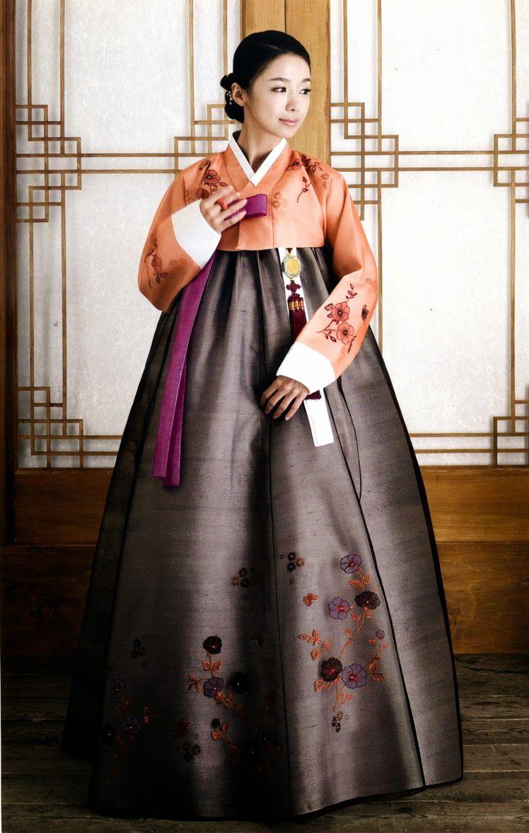 748x1177 Korean Fashion Wallpaper