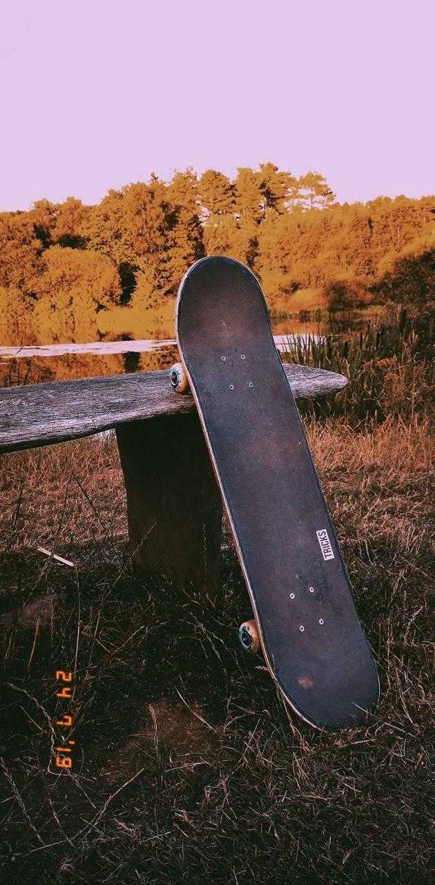 630x1280 Skateboard Wallpaper