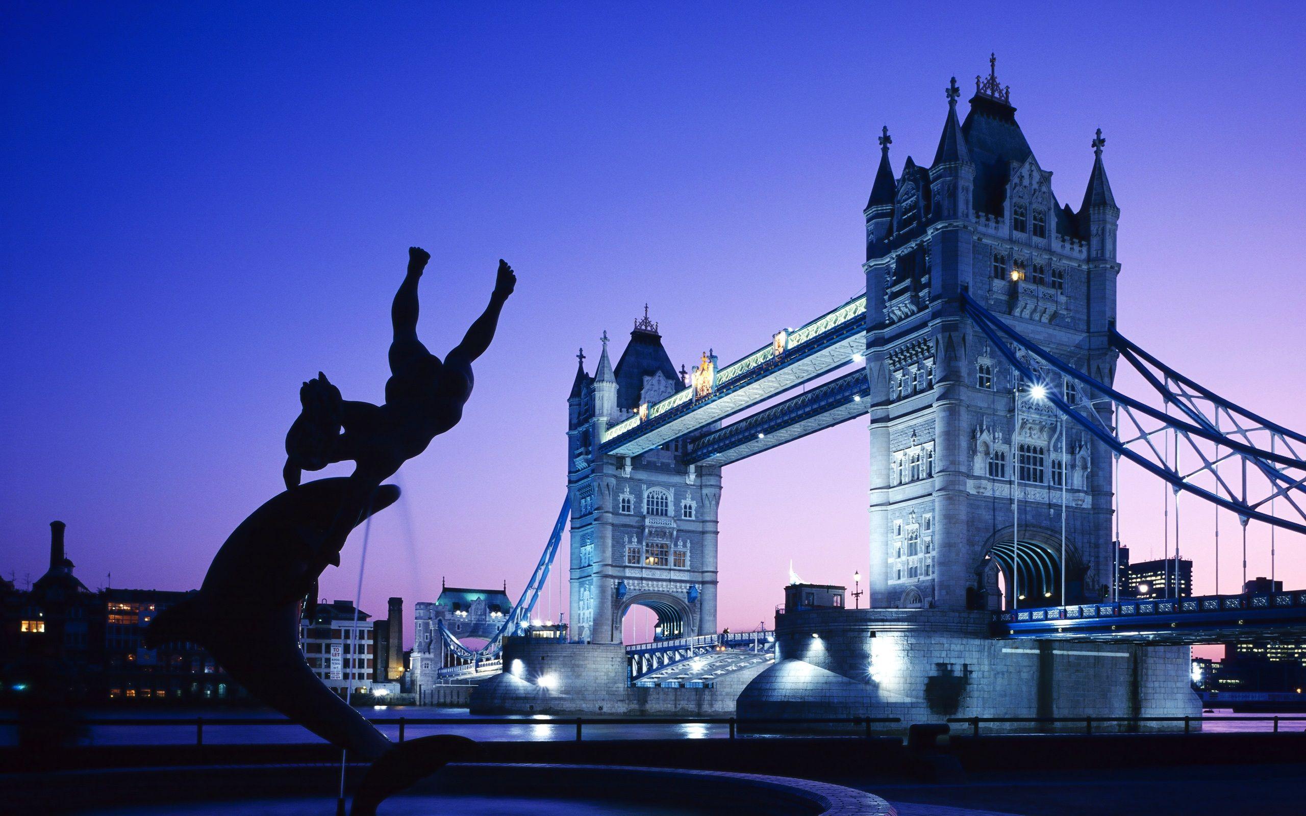 2560x1600 UK Wallpaper