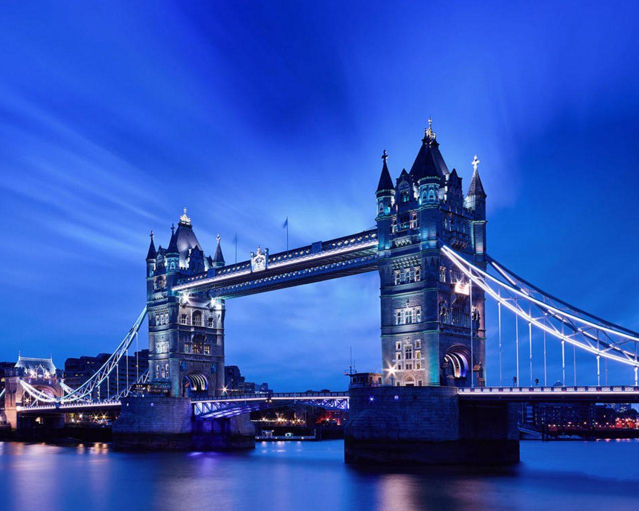 UK Desktop Wallpapers - Top Free UK Desktop Backgrounds - WallpaperAccess