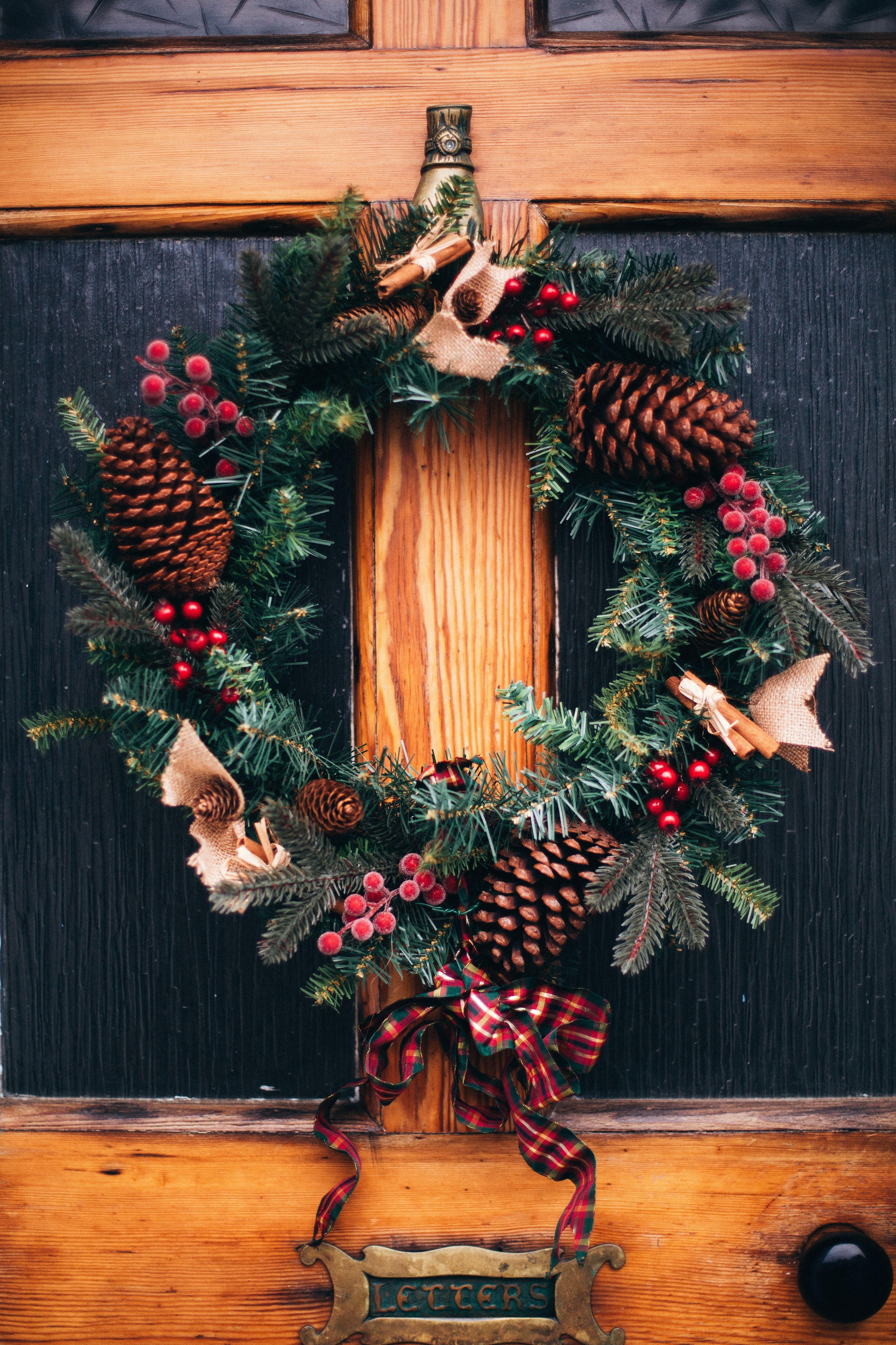 Christmas Wreath Wallpapers - Top Free Christmas Wreath Backgrounds