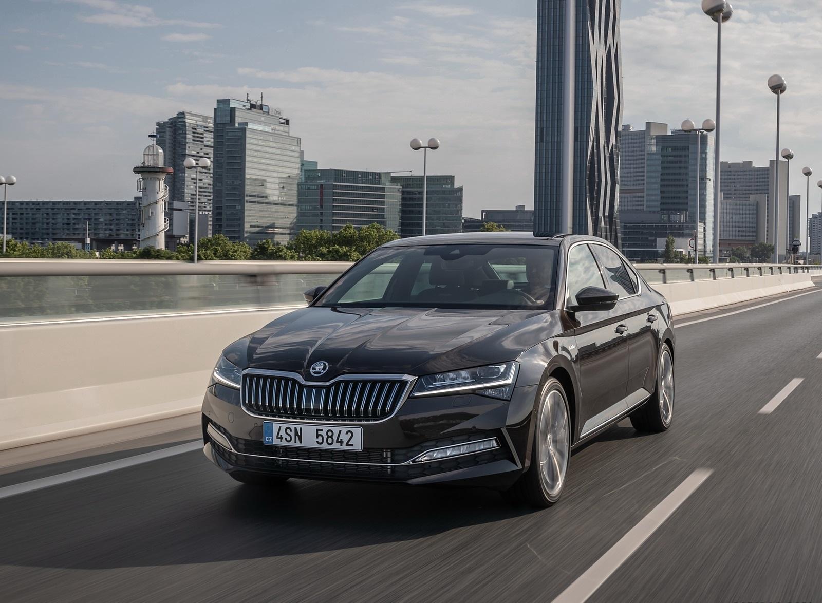 1600x1174 Skoda Superb Wallpaper (HD Image)