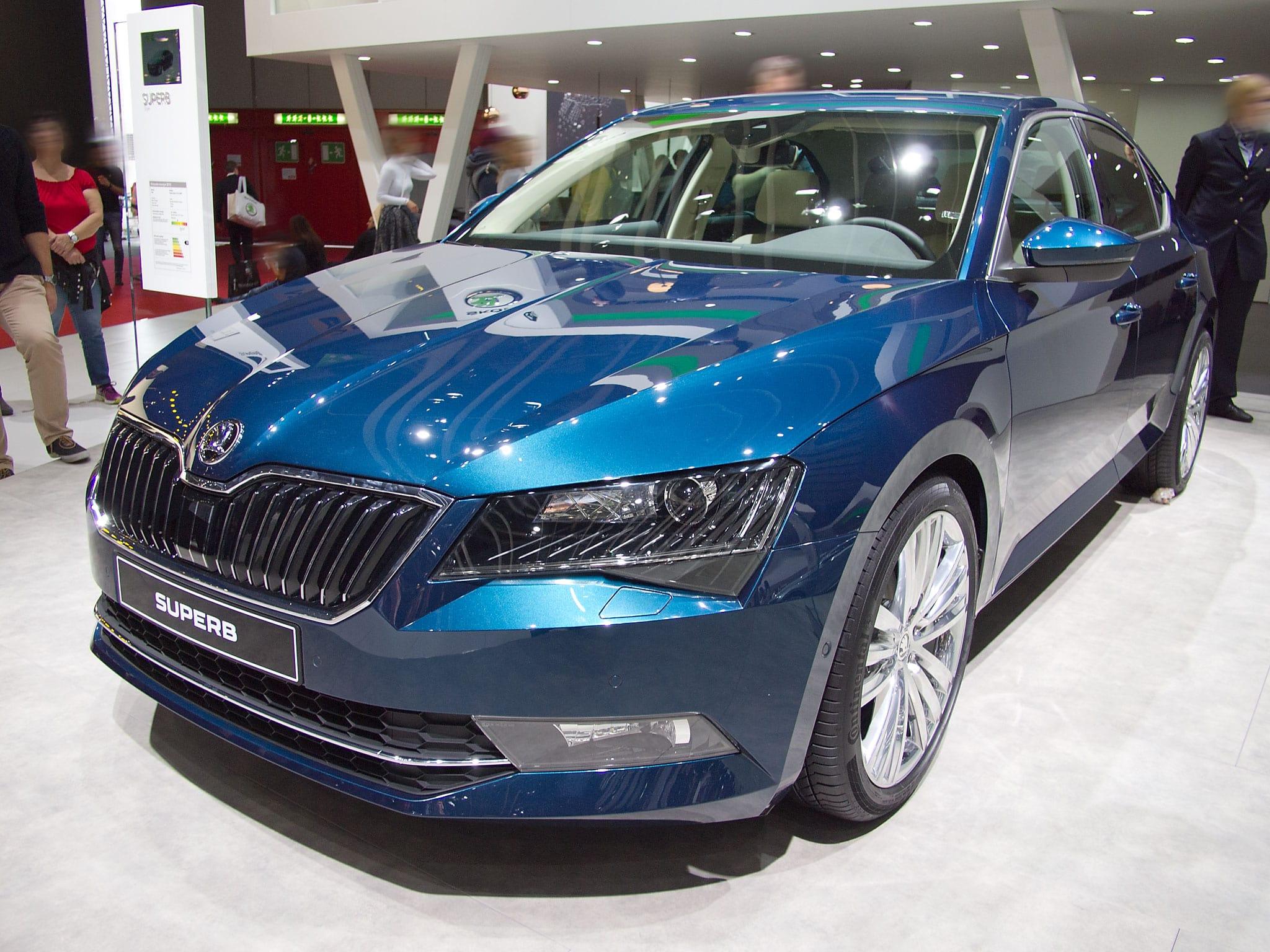 2048x1536 Skoda Superb 3 HD