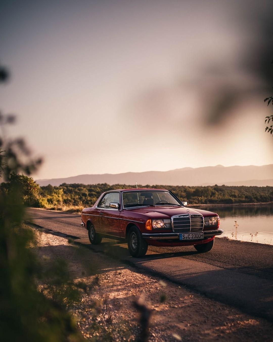 1080x1350 Mercedes Benz Goodbye To The Weekend. Tomorrow Is A Brand New Day For You And Your Classic Mercedes Benz. #MBclassic # MercedesBenz #mercedesbenzclassic #C123 #DreamCar Via