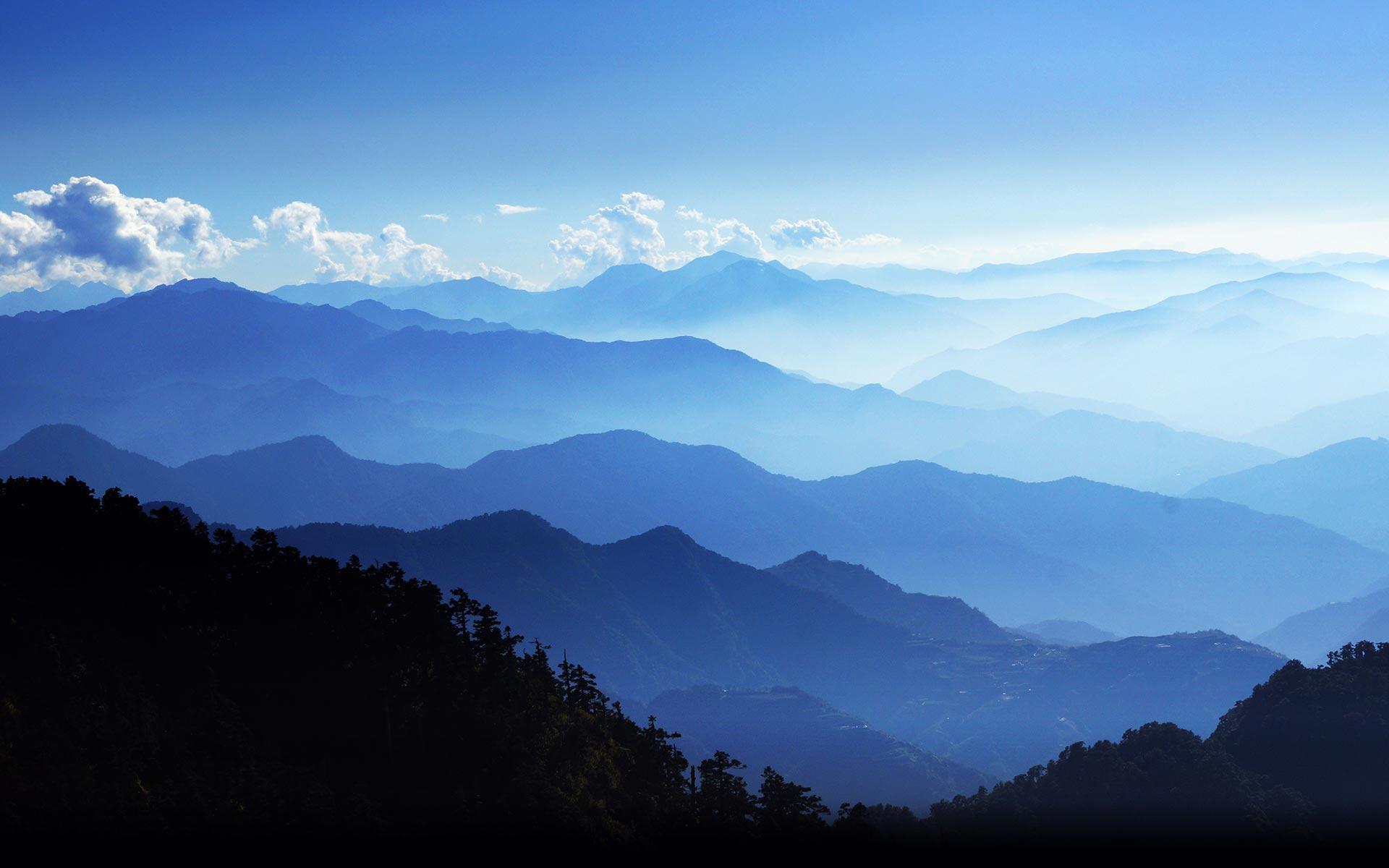 1920x1200 Blue Mountain Wallpaper
