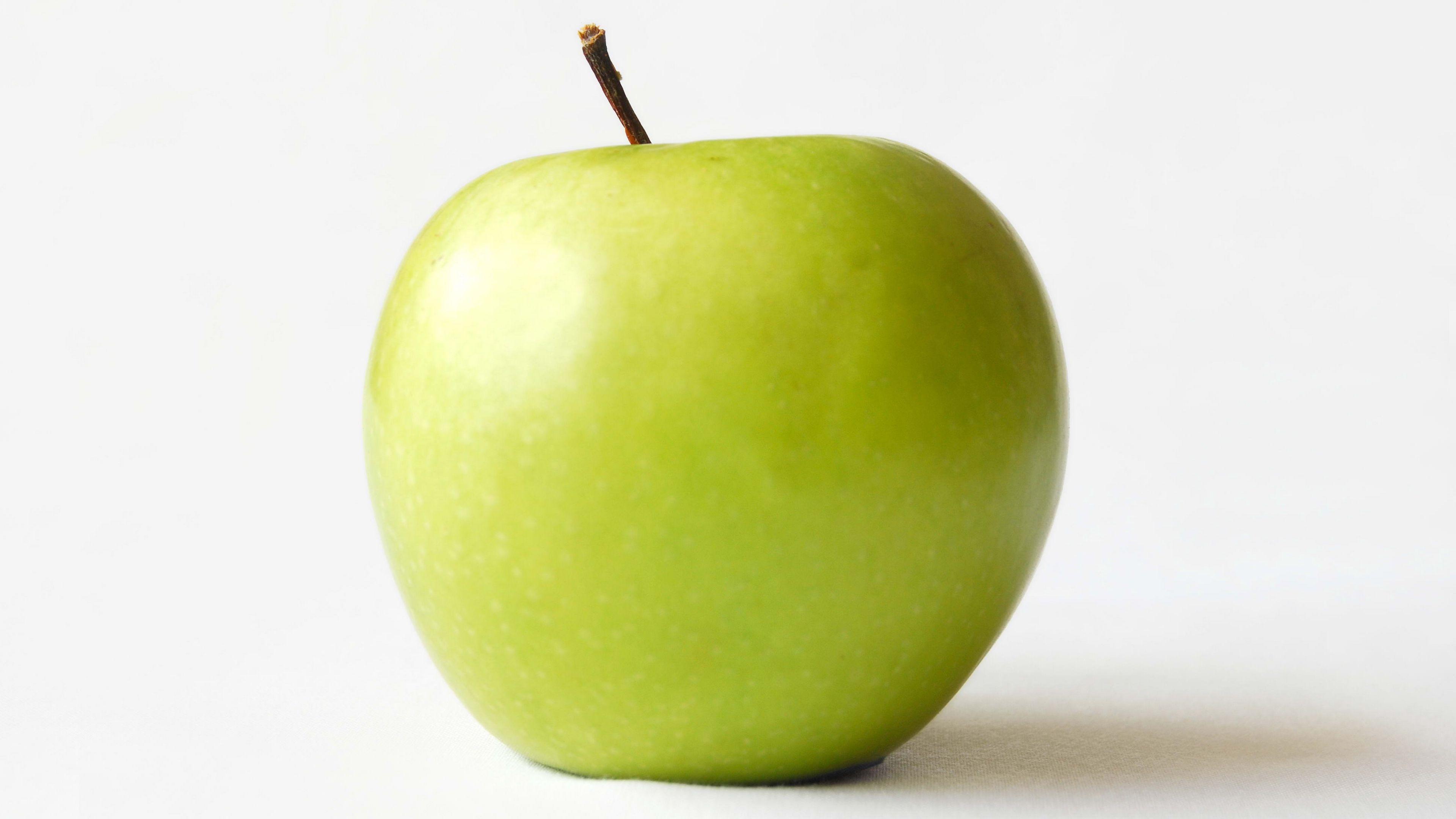 3840x2160 Download wallpaper 3840x2160 apple, white background, fruit 4k uhd 16:9 HD background