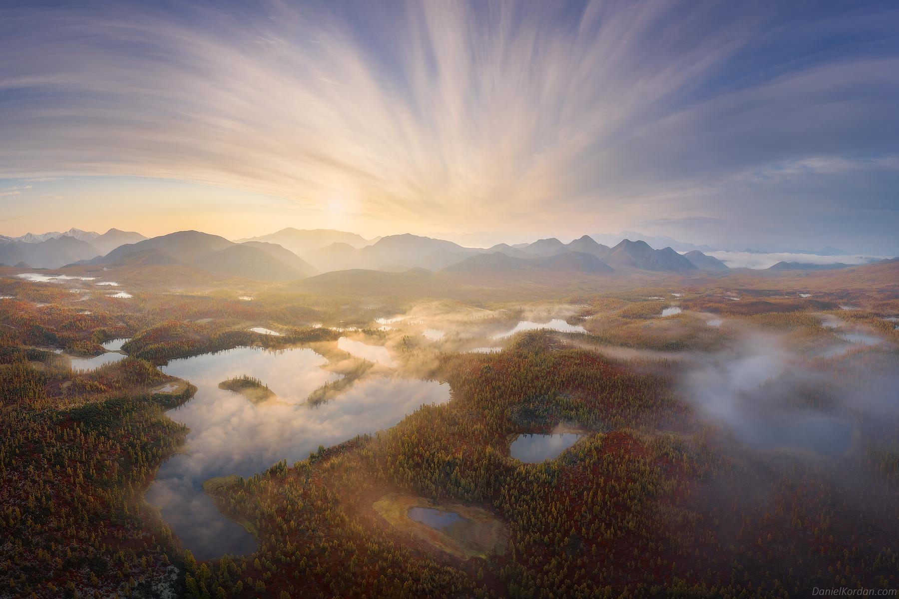 1800x1200 Daniel Kordan Landscape Sky Horizon Hills Water Trees Mist Reflection Wallpaper:1800x1200