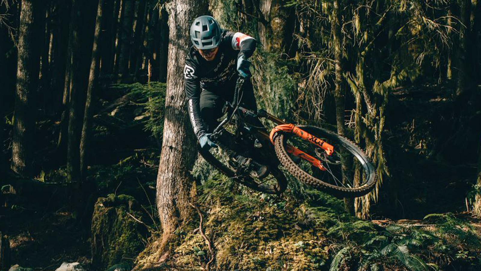 1600x900 The Rocky Mountain Race Face Enduro Team Is Ready To Mountain Enduro Team 2020 HD Wallpaper