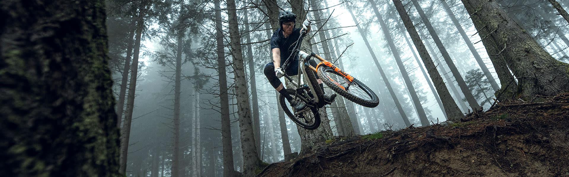 1920x600 The All New Reign E+. Enduro Electrified. Giant Bicycles Official site
