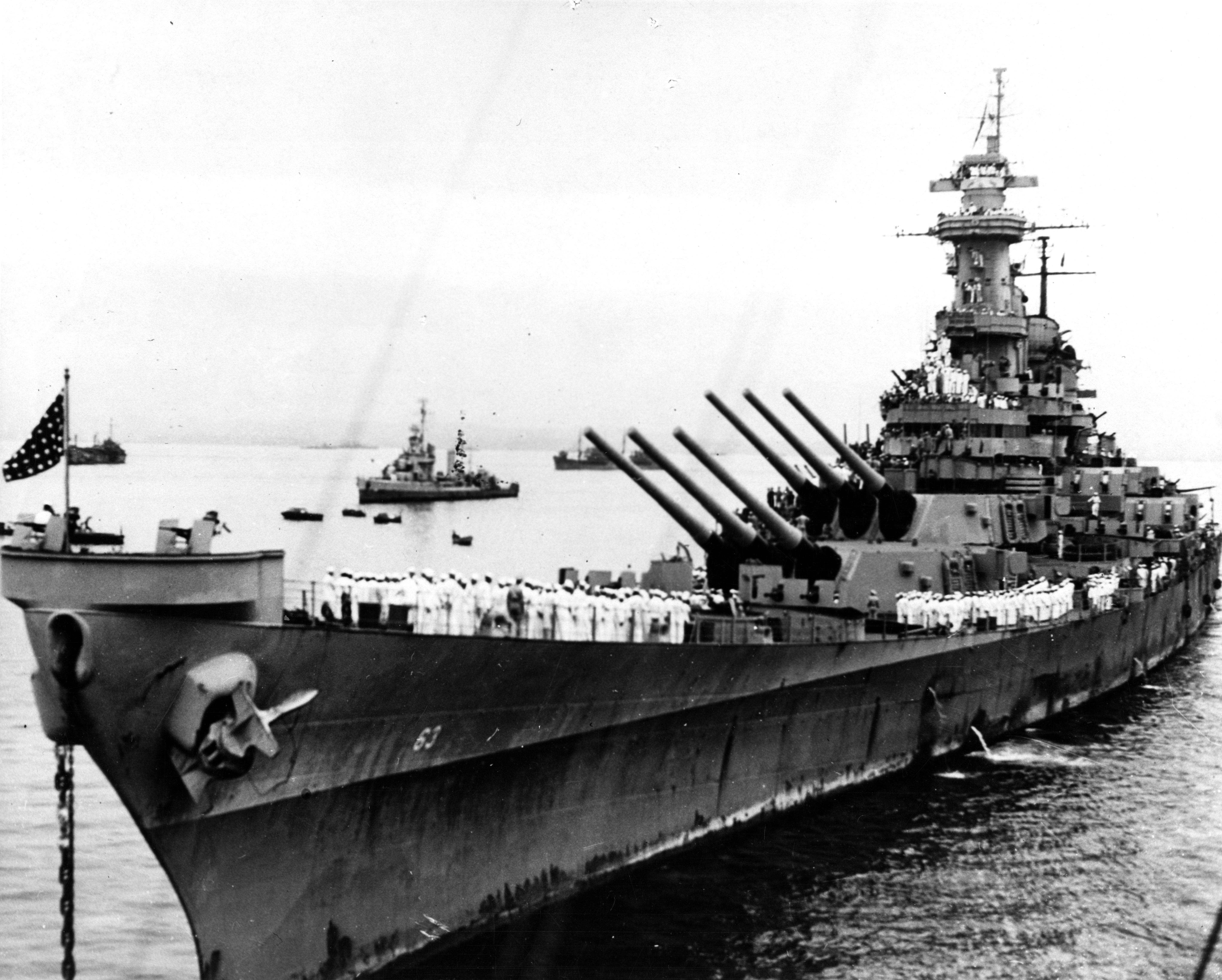 5689x4564 Photo USS Missouri in Tokyo Bay, 2 Sep photo 1 of 2. World War II Database