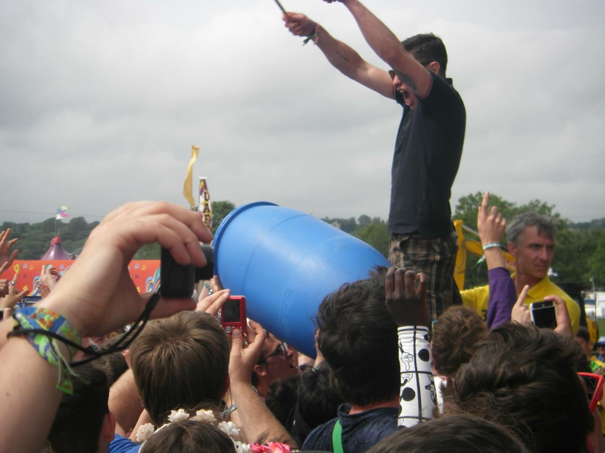 2048x1536 Acts Touring Around Glastonbury 2019