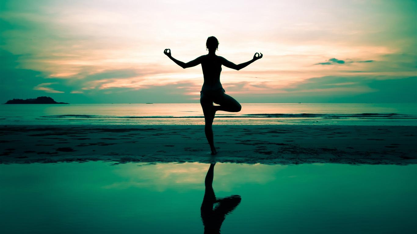 1366x768 Yoga Silhouette Beautiful Waterside 2016 Sport HD Wallpaper