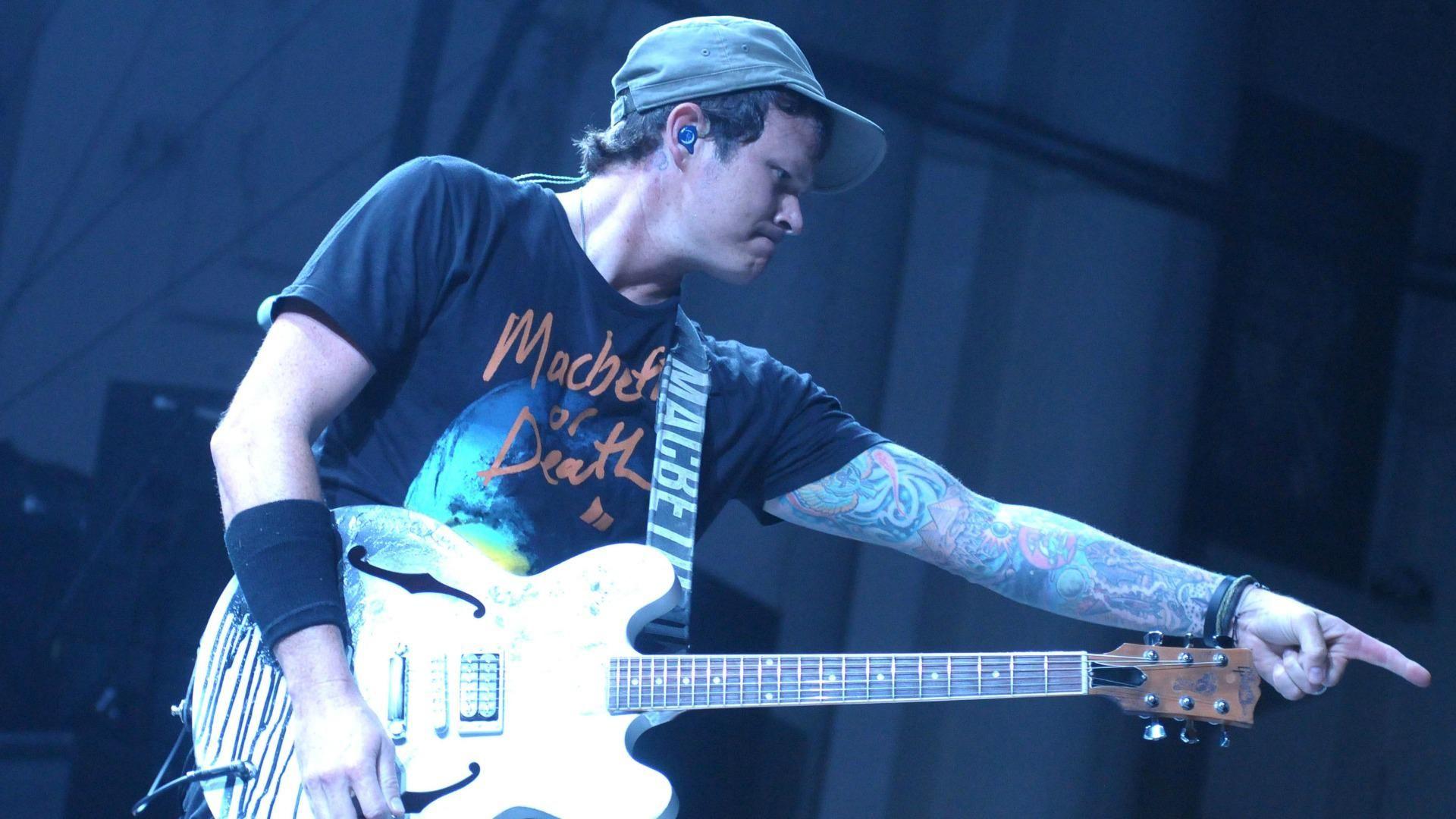 1920x1080 Tom DeLonge Wallpaper