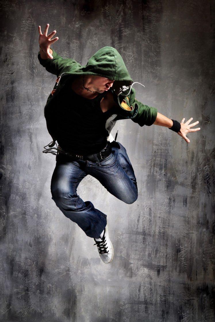 748x1122 Male Hip Hop Dance Poses