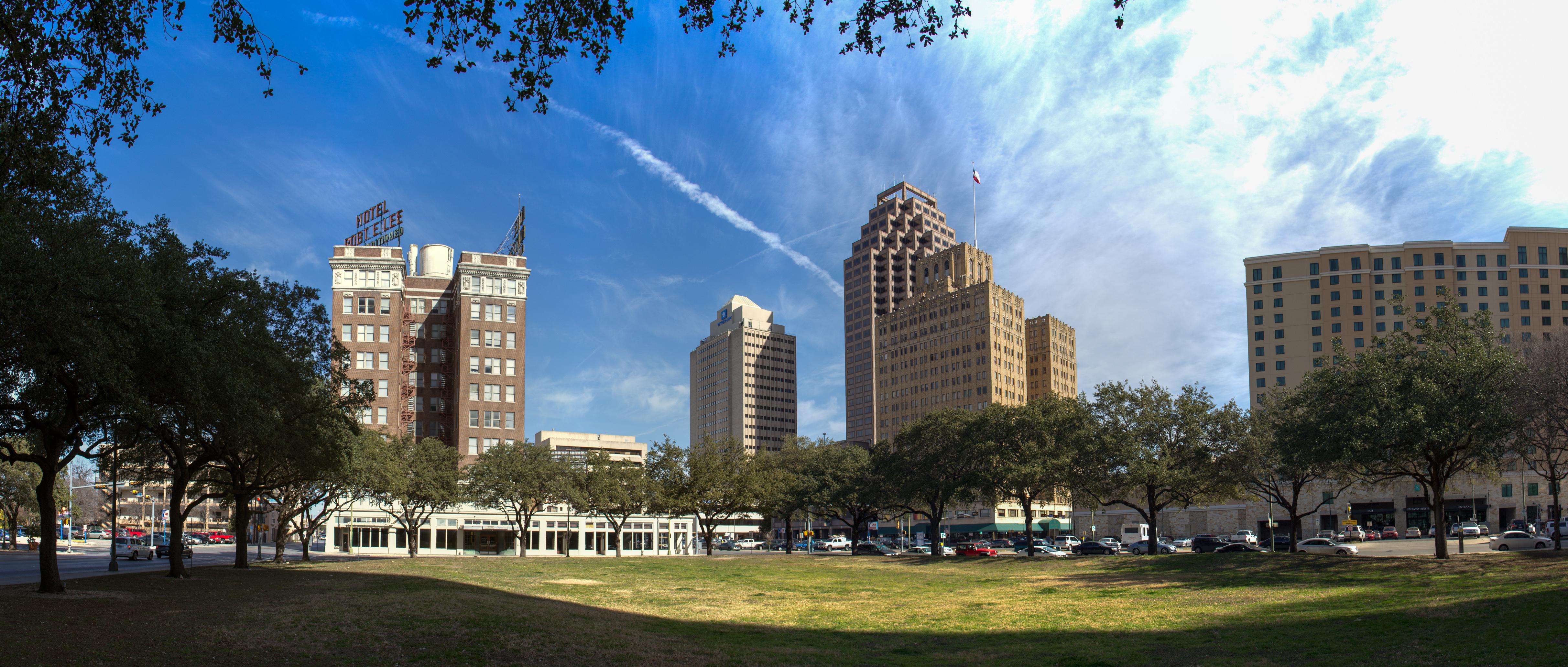 4848x2062 San Antonio Downtown