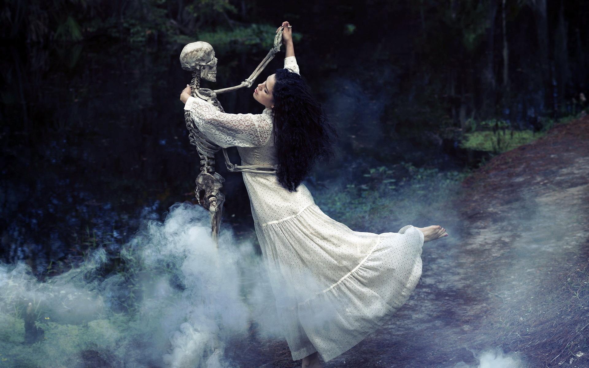 1920x1200 Skeleton Girl Dance Mood Goth Gothic Goth Loli Loli Wallpaperx1200