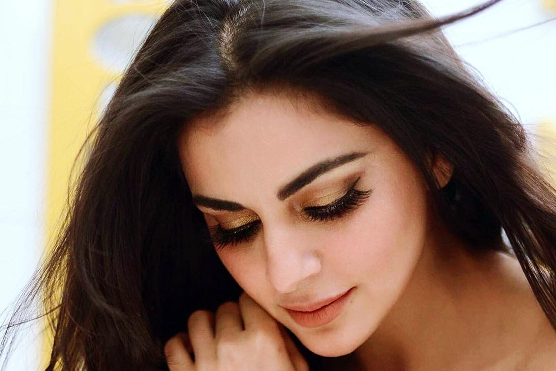 1920x1280 Shraddha Arya Wallpaper