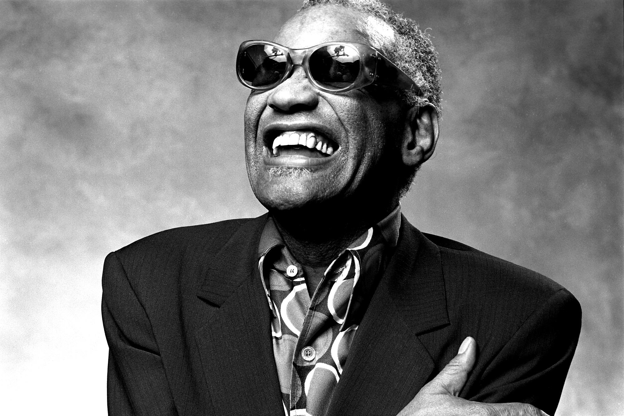 2000x1335 Ray Charles HD Wallpaper for desktop download