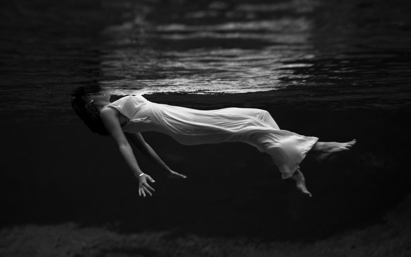 1680x1050 Free download photo wallpaper creative black and white girl water white dress [1920x1200] for your Desktop, Mobile & Tablet. Explore Black and White Girl Wallpaper. Black And White Desktop