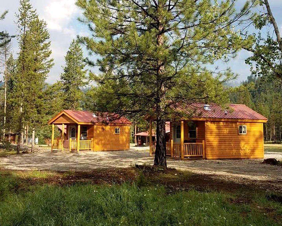 1195x960 Creekside Cabin Rental near Bitterroot Valley, Montana