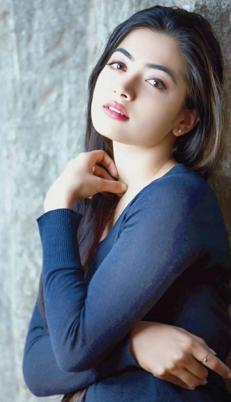 738x1280 Rashmika Mandanna Wallpaper for Android
