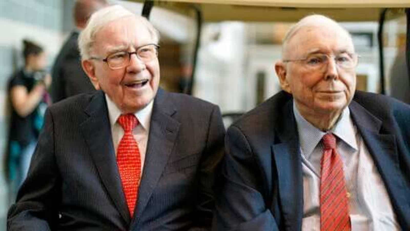 1600x900 Charlie Munger: 'The phone is not ringing off the hook'