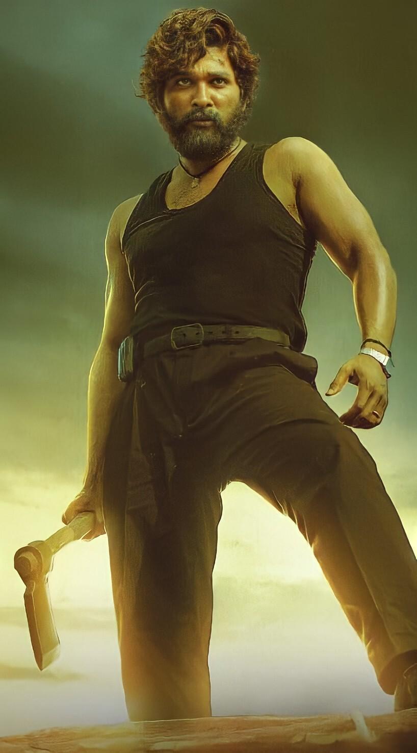 818x1476 Allu Arjun As Pushpa Raj Looks Unrecognizable In These Brand New Picture!