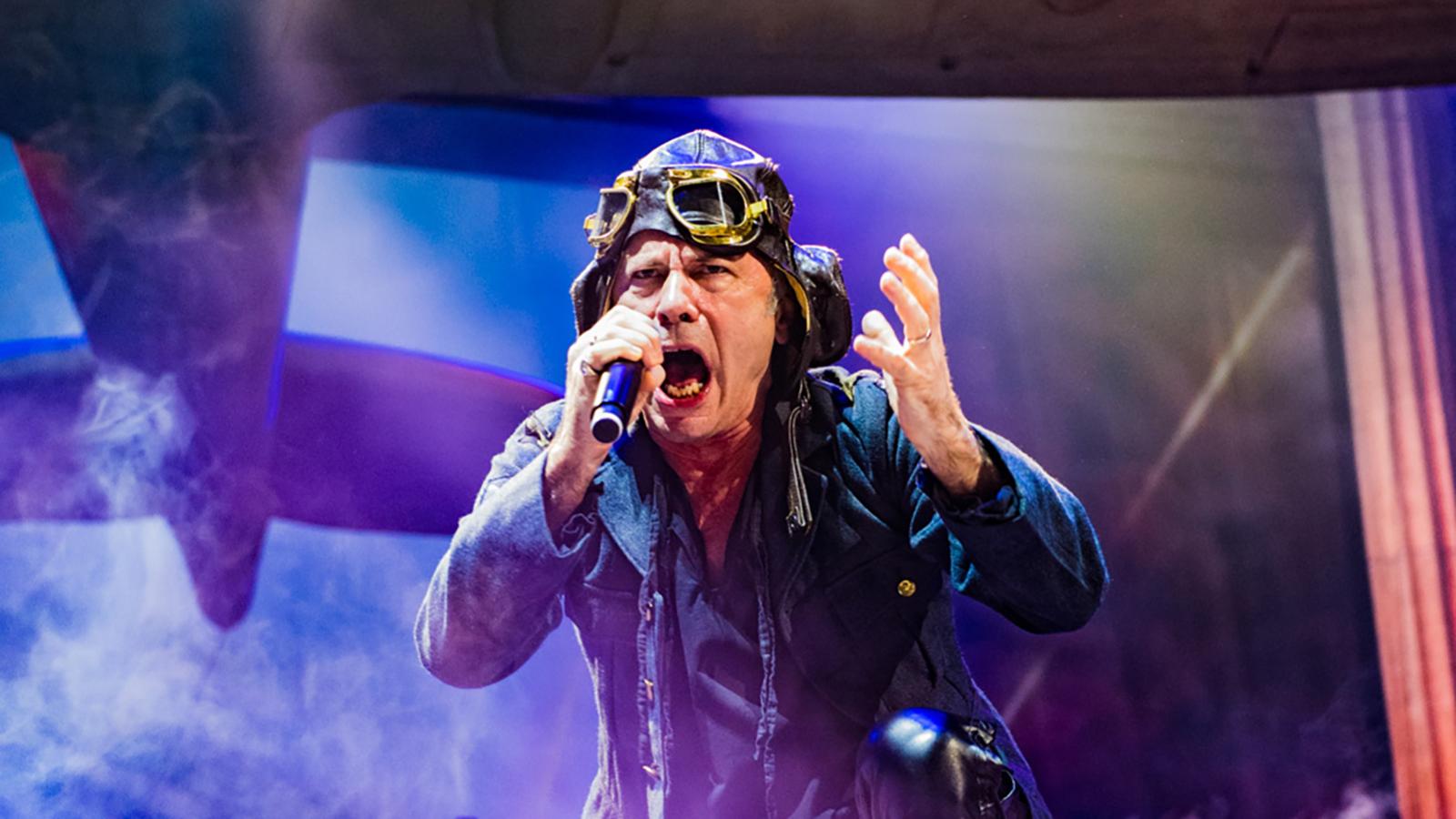 1600x900 Bruce Dickinson Stops Iron Maiden Show After Seeing Fan Beaten