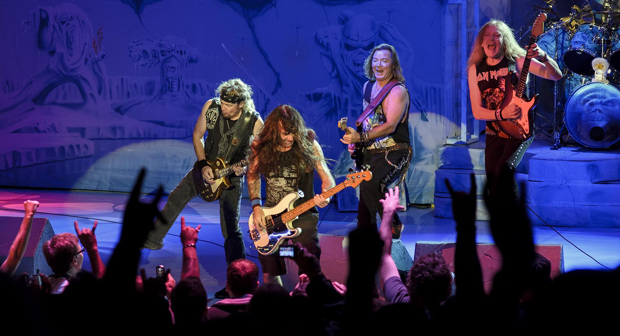 1992x1080 Iron Maiden's metal gets the masses moshing