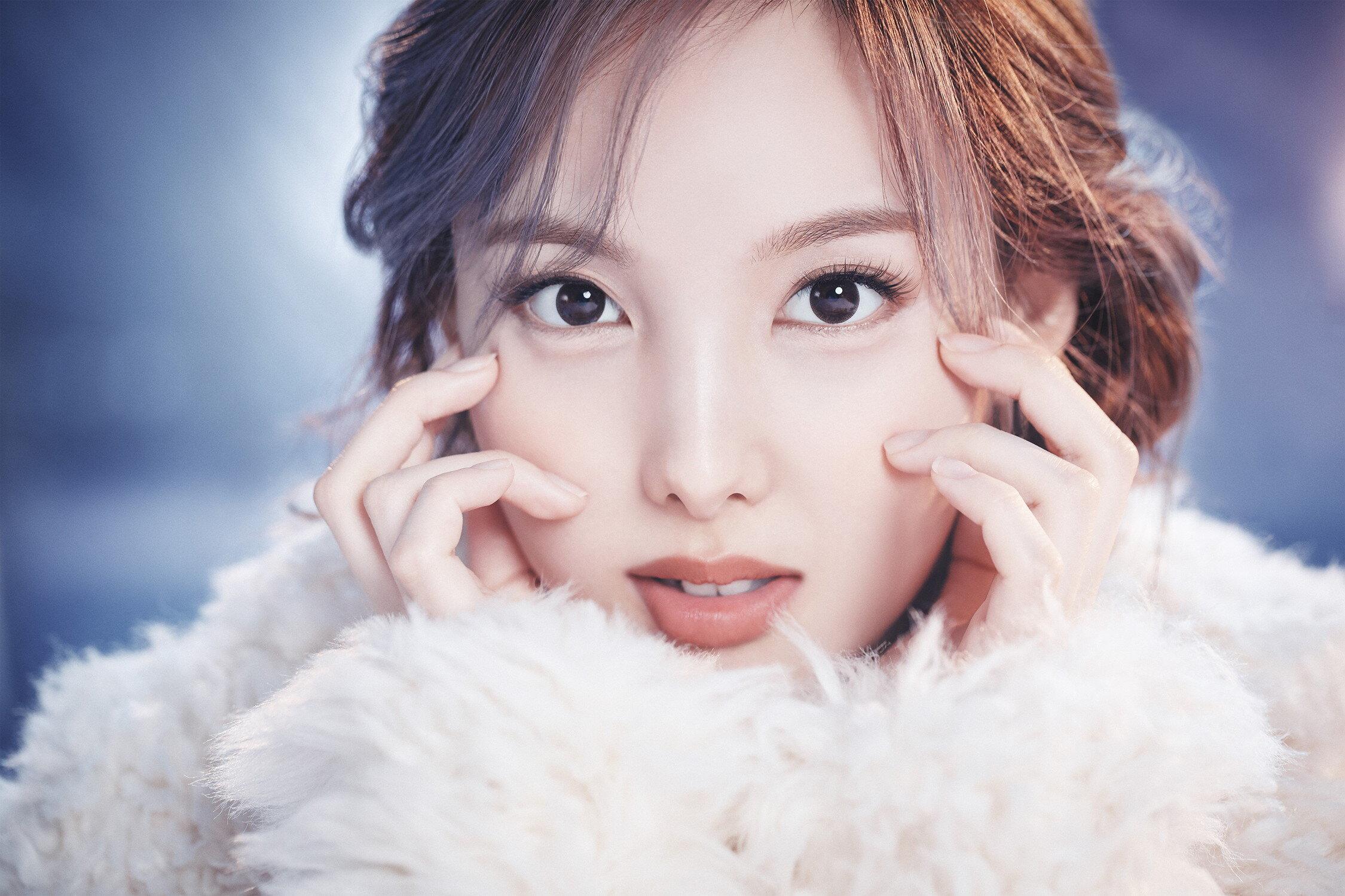 2250x1500 TWICE Japan Single 'Doughnut' Concept Teasers