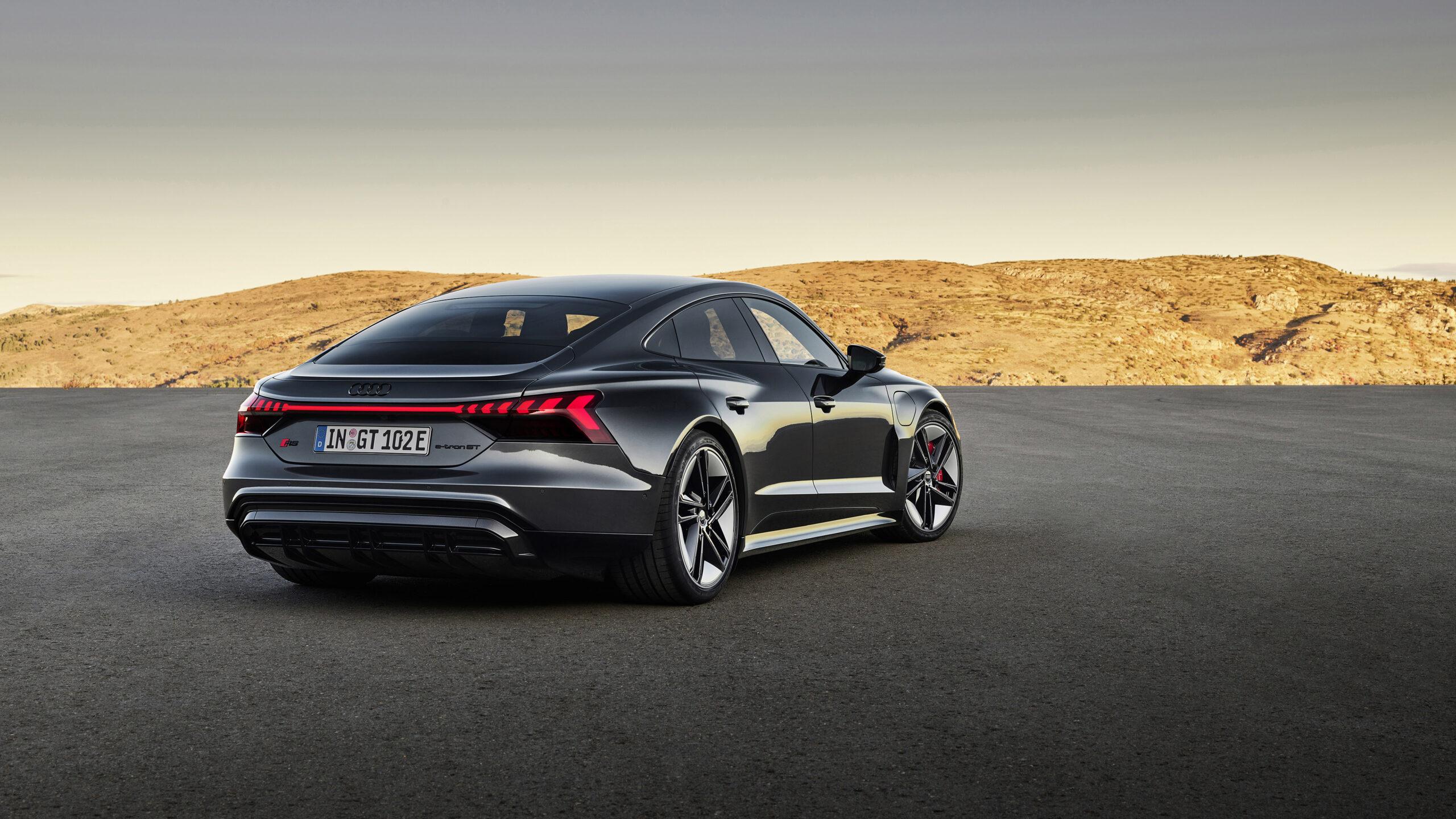 2560x1440 Audi RS E Tron GT Wallpaper