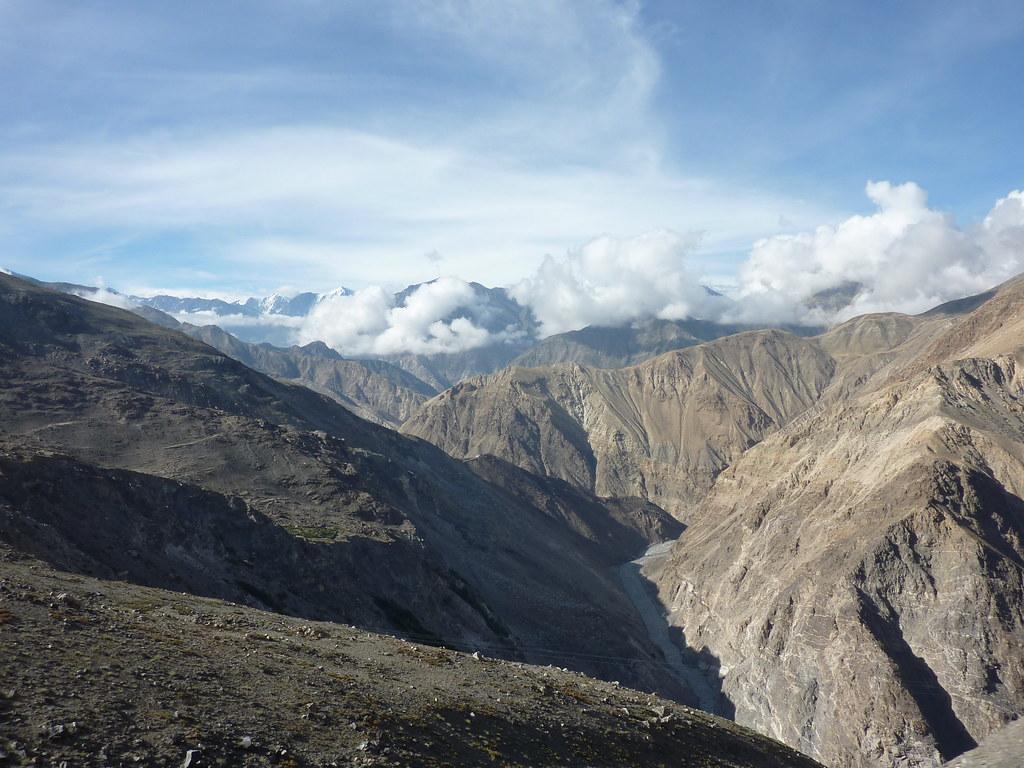 1024x768 Spiti valley near Nako