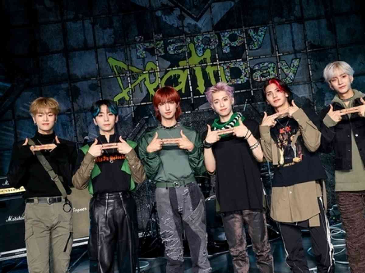 1200x900 JYP unveils new boy band Xdinary Heroes