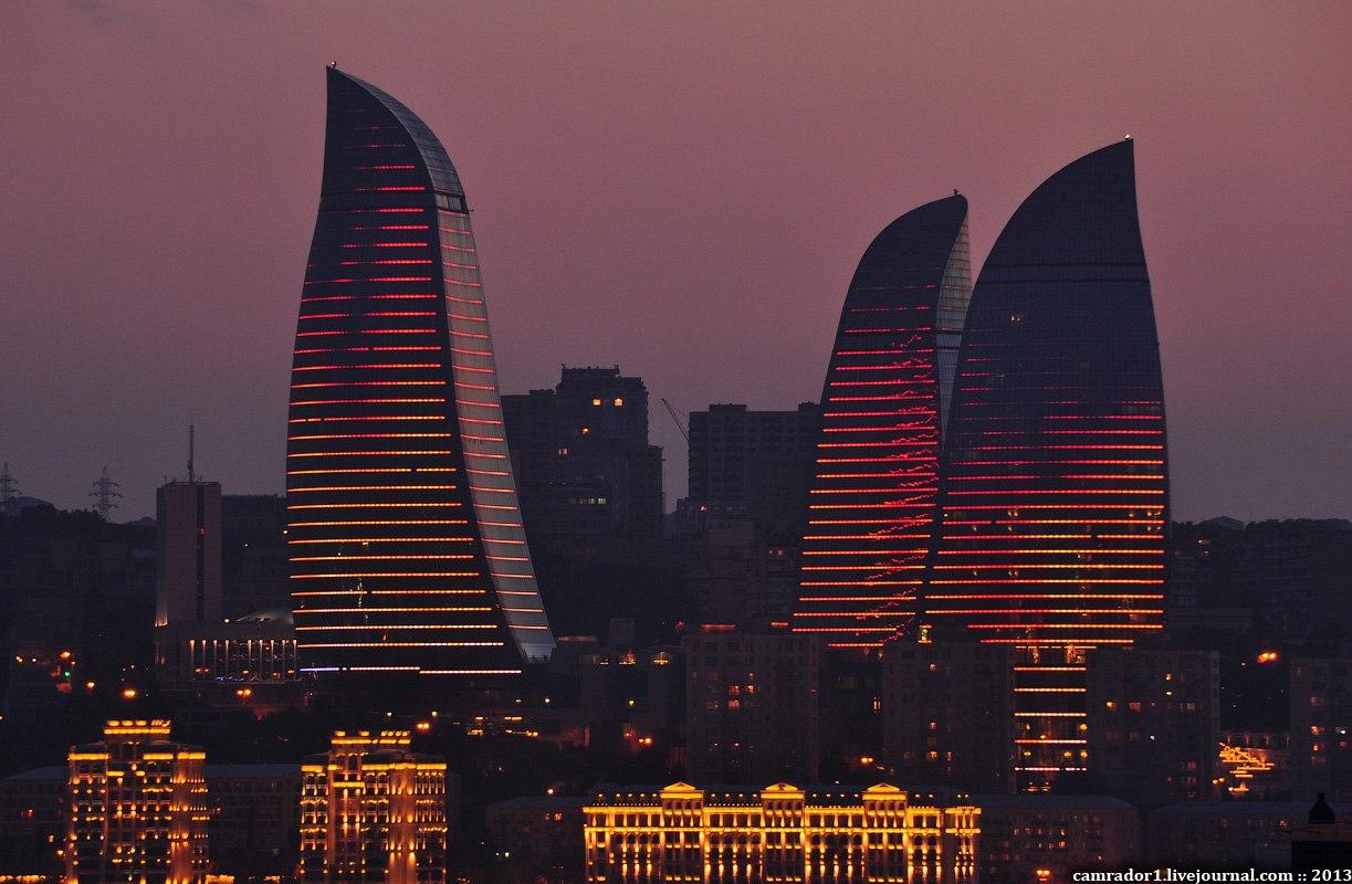 Три башни. Пламенные башни Flame Towers. Флейм Тауэрс Баку. Пылающие башни Баку. Flame Towers Азербайджан.