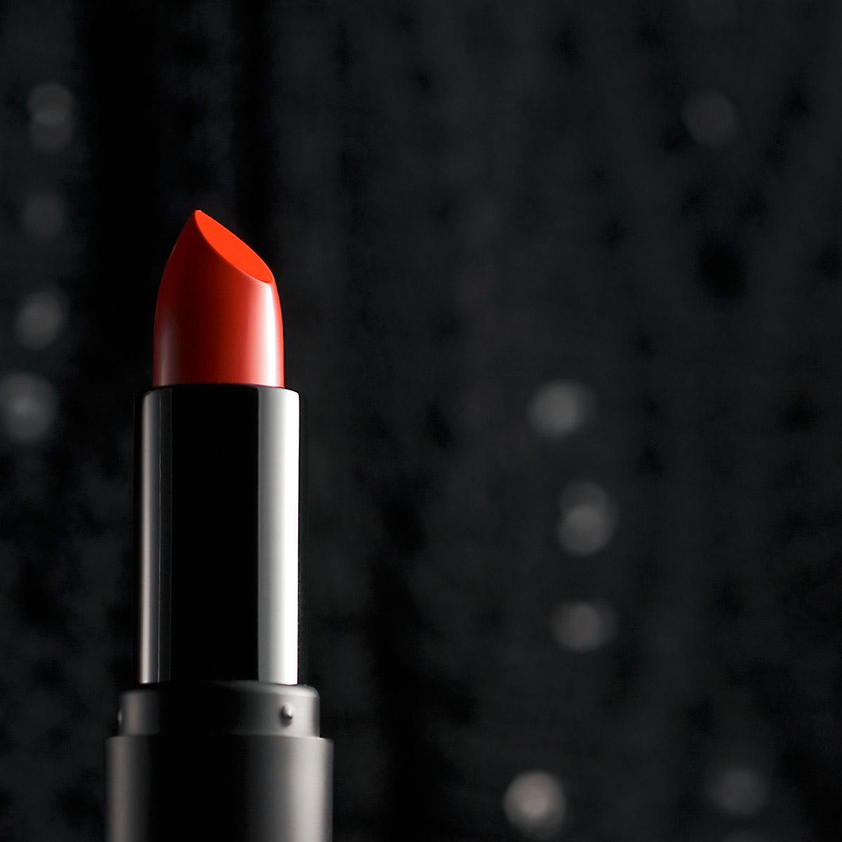 1200x1200 Lipstick Wallpaper
