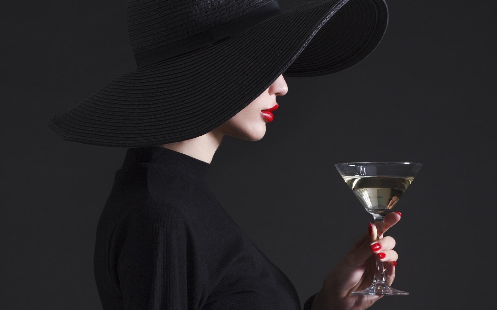 1920x1200 Wallpaper Model, Red Lipstick, Black Hat, Drink