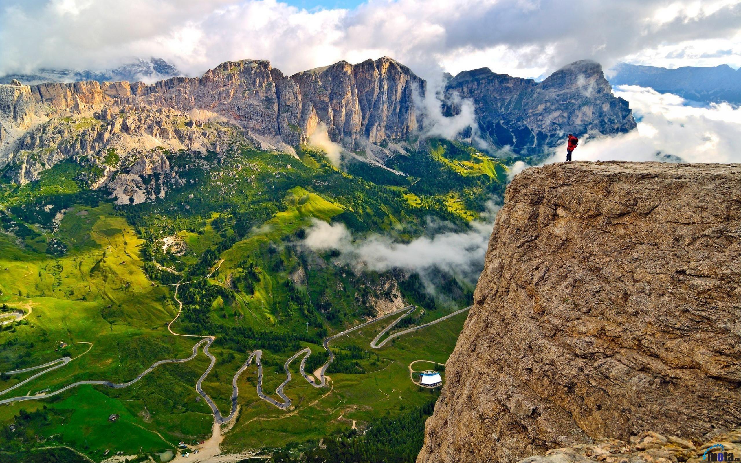 2560x1600 Dolomites South Tyrol Wallpaper