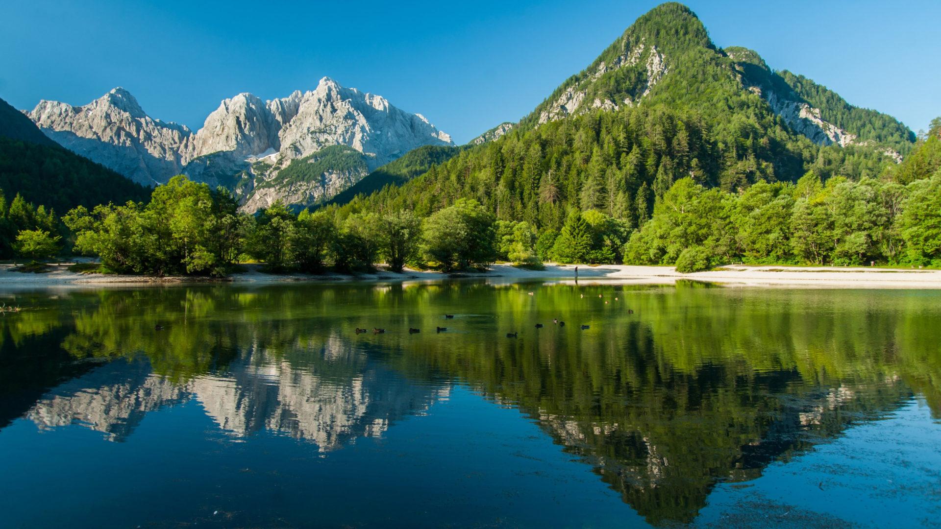 1920x1080 Kranjska Gora Lake Jasna In Slovenia Ultra HD Wallpaper For Pc Tablet And Mobile 3840x2400 :